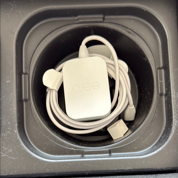 Eero Pro 6 Wireless Router (3ct) - Picture 5 of 7